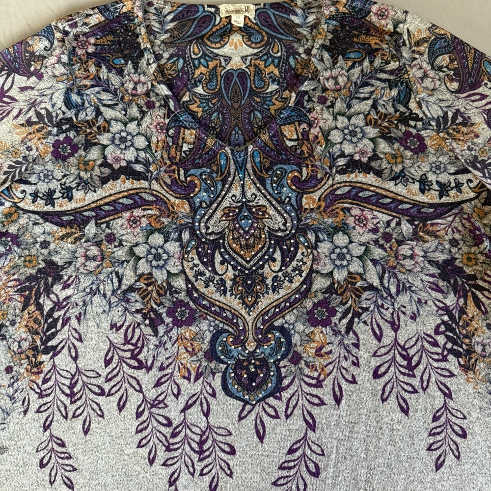 ONE WORLD Floral Boho V-neck Gray, Purple, Blue 3/4 Sleeve Blouse - Picture 3 of 14